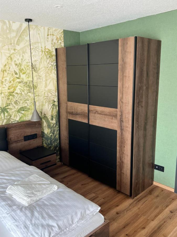 Gemuetliches Studio Im Stadtkern Mit Kanalblick Emden Zewnętrze zdjęcie